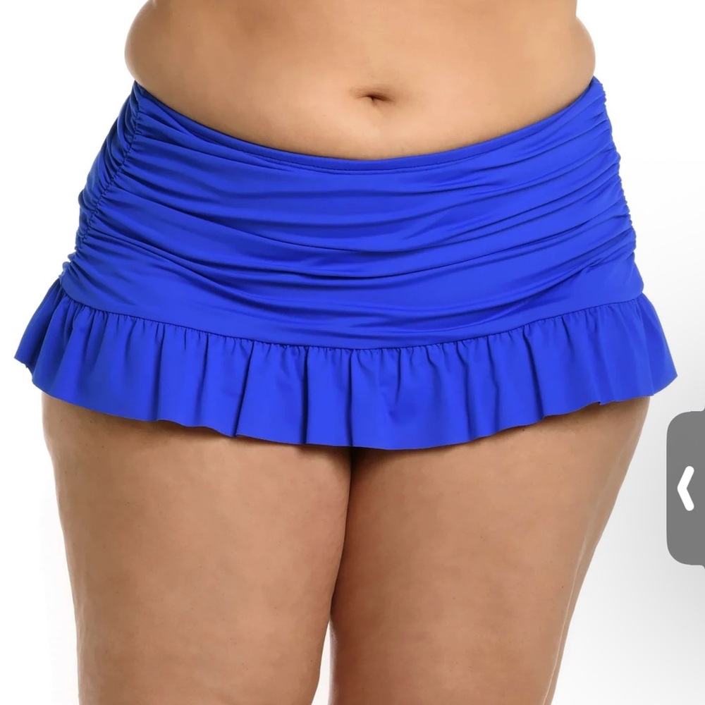 RAISINS Blue Swim skirt with Ruching NWT- 16W